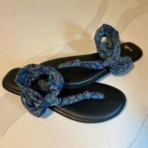 Sanuk Woman’s Yoga Sling Ella Prints Sandals Size 9 NWOT